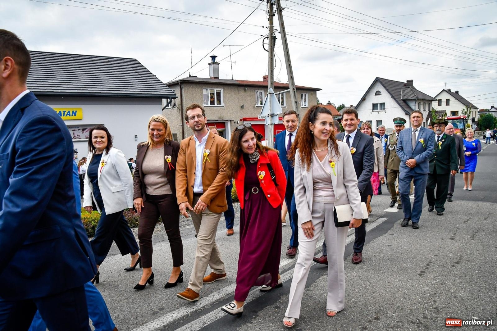 Zdjęcie w galerii na portalu naszraciborz.pl: Dożynki gminy Krzyżanowice w Owsiszczach. Imponujący korowód w międzynarodowym towarzystwie [FOTO i WIDEO] wiadomości z regionu