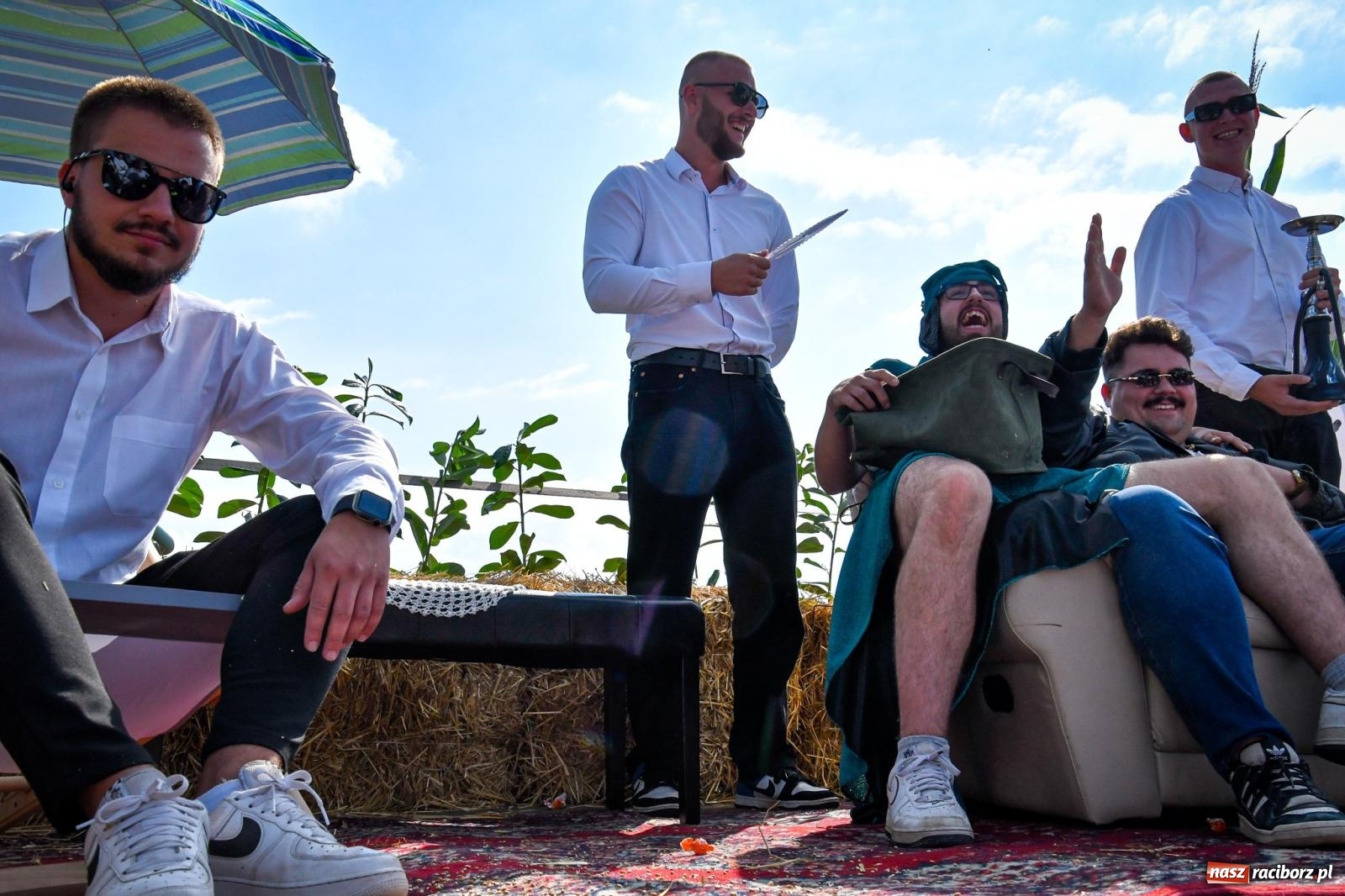 Zdjęcie w galerii na portalu naszraciborz.pl: Dożynki gminy Krzyżanowice w Owsiszczach. Imponujący korowód w międzynarodowym towarzystwie [FOTO i WIDEO] wiadomości z regionu