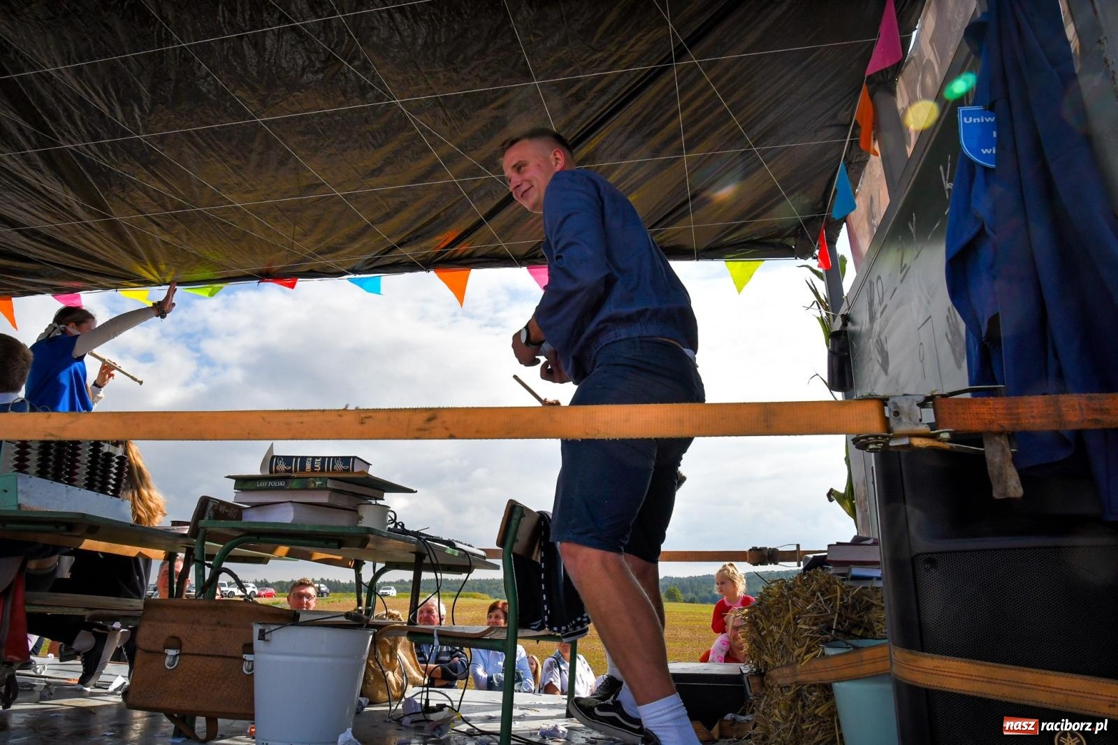 Zdjęcie w galerii na portalu naszraciborz.pl: Dożynki gminy Krzyżanowice w Owsiszczach. Imponujący korowód w międzynarodowym towarzystwie [FOTO i WIDEO] wiadomości z regionu