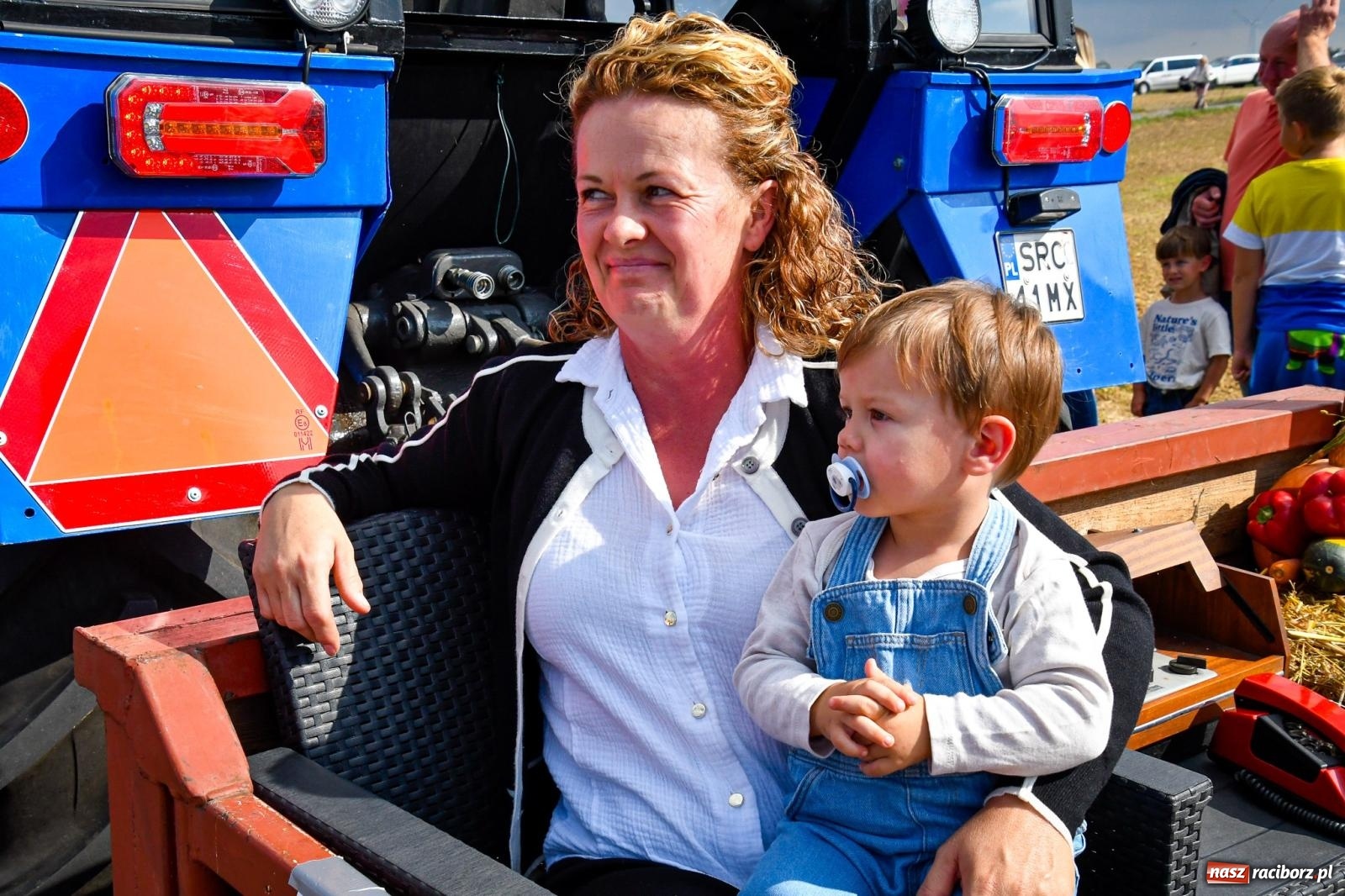 Zdjęcie w galerii na portalu naszraciborz.pl: Dożynki gminy Krzyżanowice w Owsiszczach. Imponujący korowód w międzynarodowym towarzystwie [FOTO i WIDEO] wiadomości z regionu