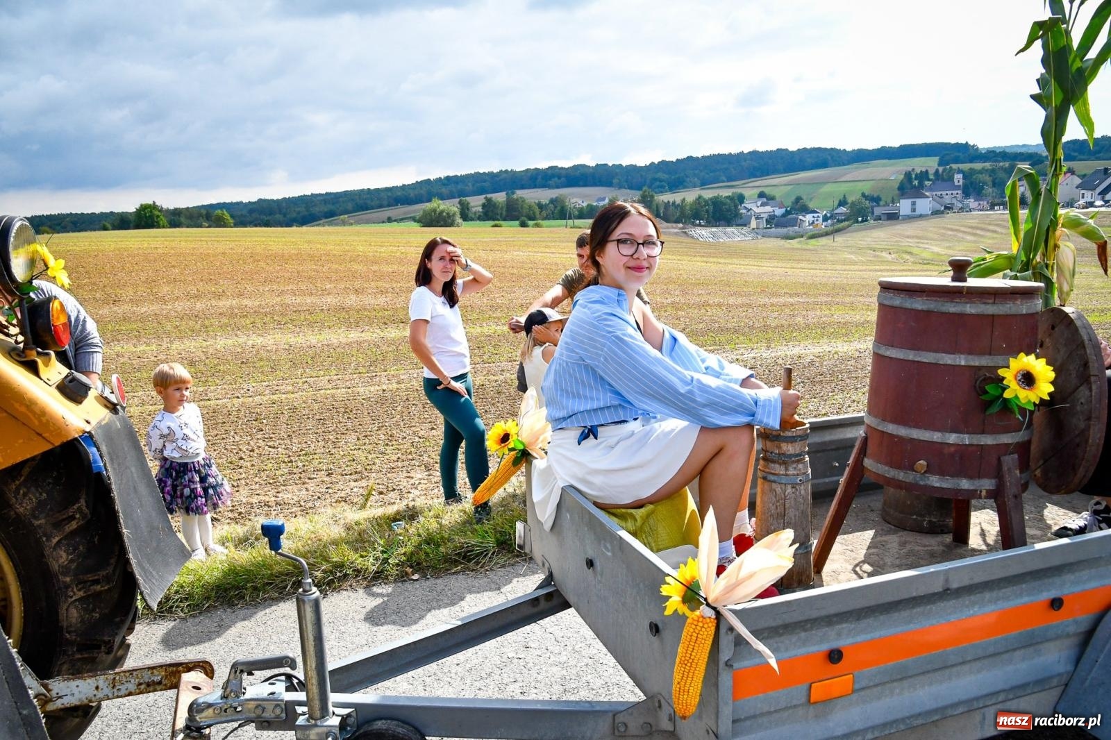 Zdjęcie w galerii na portalu naszraciborz.pl: Dożynki gminy Krzyżanowice w Owsiszczach. Imponujący korowód w międzynarodowym towarzystwie [FOTO i WIDEO] wiadomości z regionu