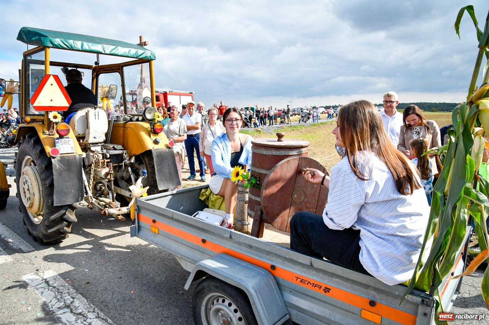 Zdjęcie w galerii na portalu naszraciborz.pl: Dożynki gminy Krzyżanowice w Owsiszczach. Imponujący korowód w międzynarodowym towarzystwie [FOTO i WIDEO] wiadomości z regionu