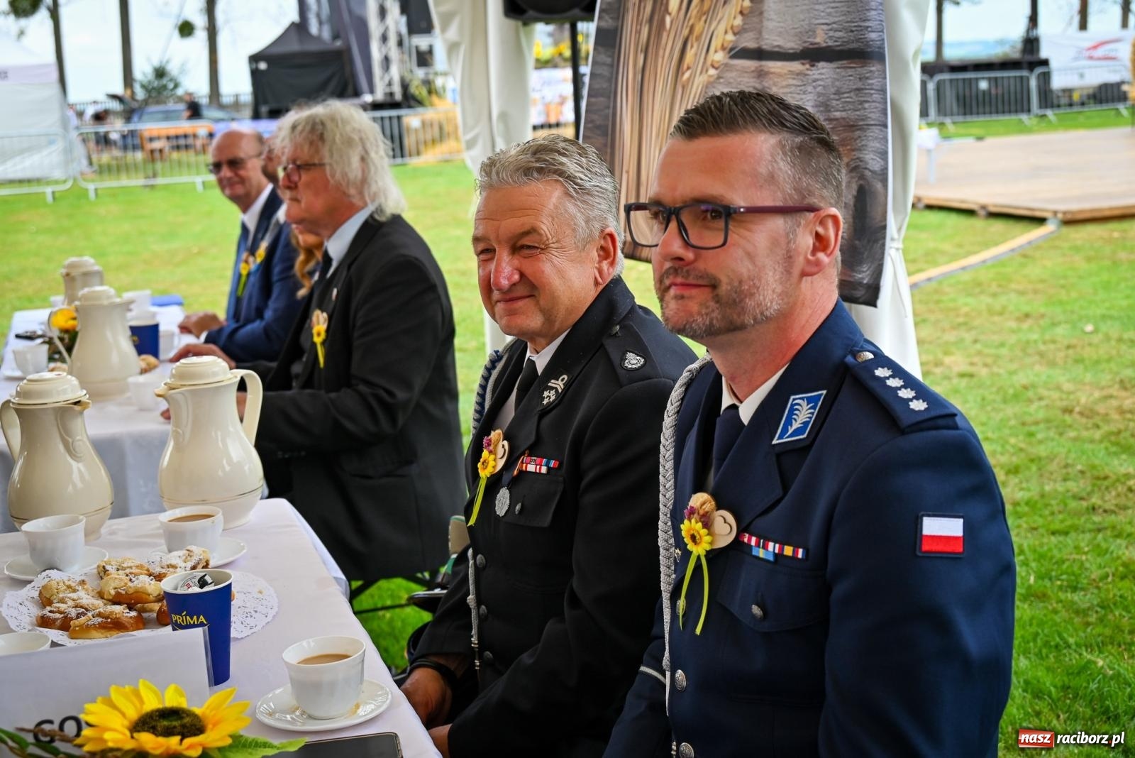 Zdjęcie w galerii na portalu naszraciborz.pl: Dożynki gminy Krzyżanowice w Owsiszczach. Imponujący korowód w międzynarodowym towarzystwie [FOTO i WIDEO] wiadomości z regionu