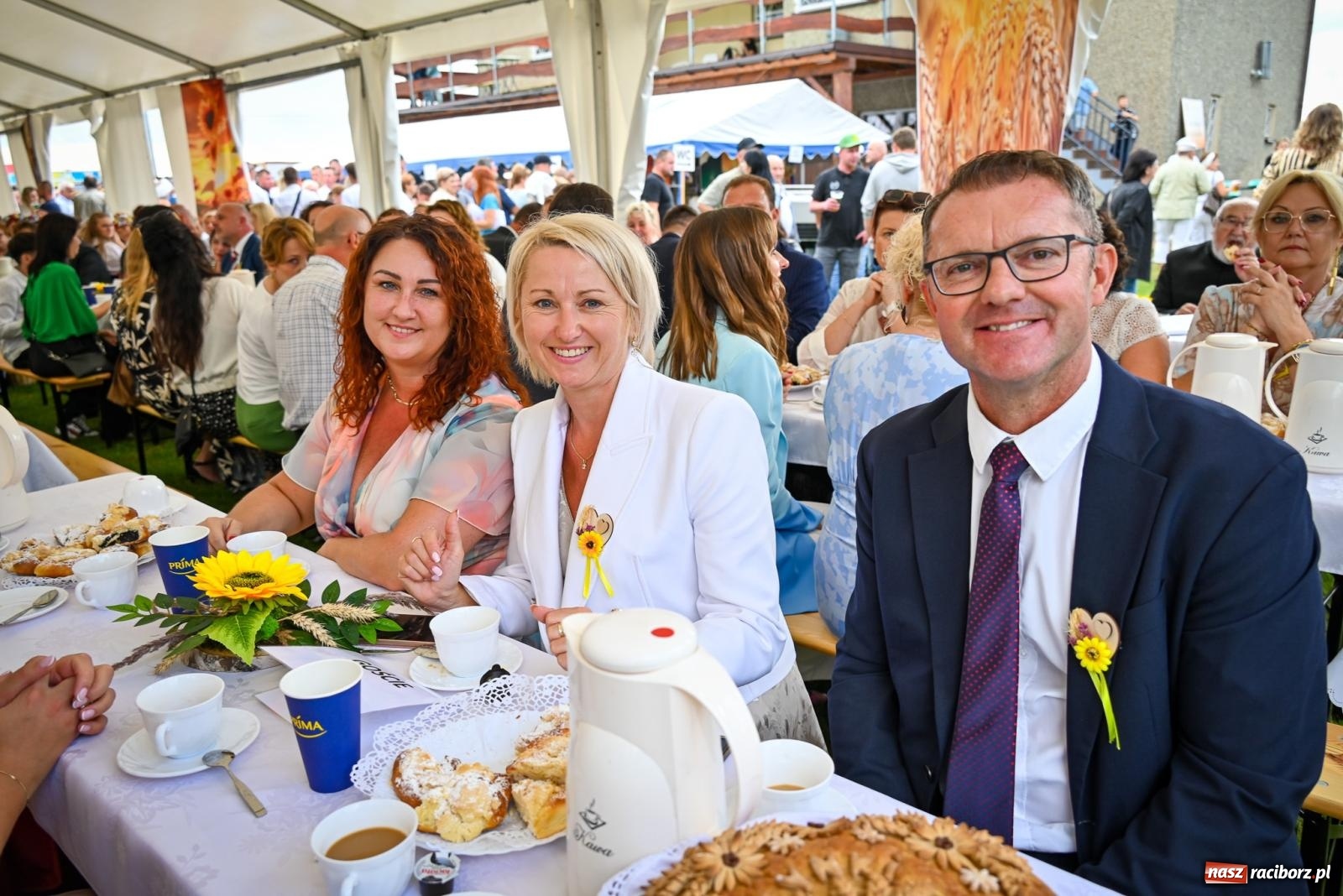 Zdjęcie w galerii na portalu naszraciborz.pl: Dożynki gminy Krzyżanowice w Owsiszczach. Imponujący korowód w międzynarodowym towarzystwie [FOTO i WIDEO] wiadomości z regionu