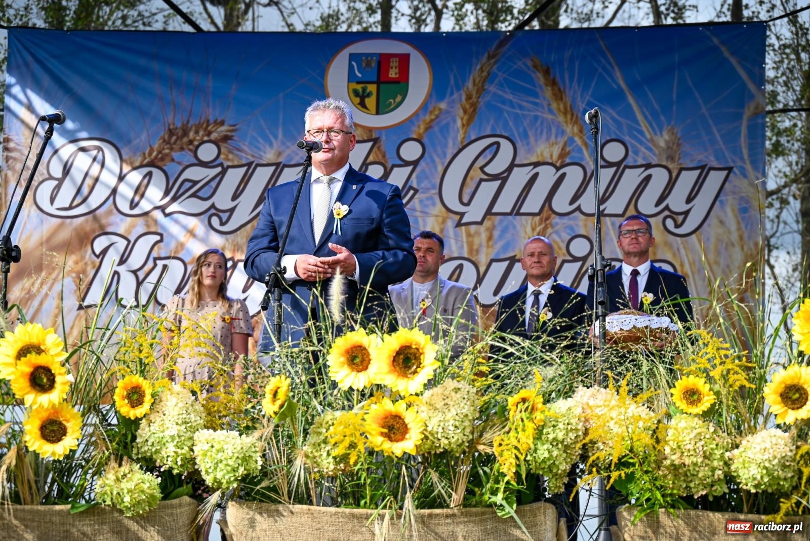 Zdjęcie w galerii na portalu naszraciborz.pl: Dożynki gminy Krzyżanowice w Owsiszczach. Imponujący korowód w międzynarodowym towarzystwie [FOTO i WIDEO] wiadomości z regionu