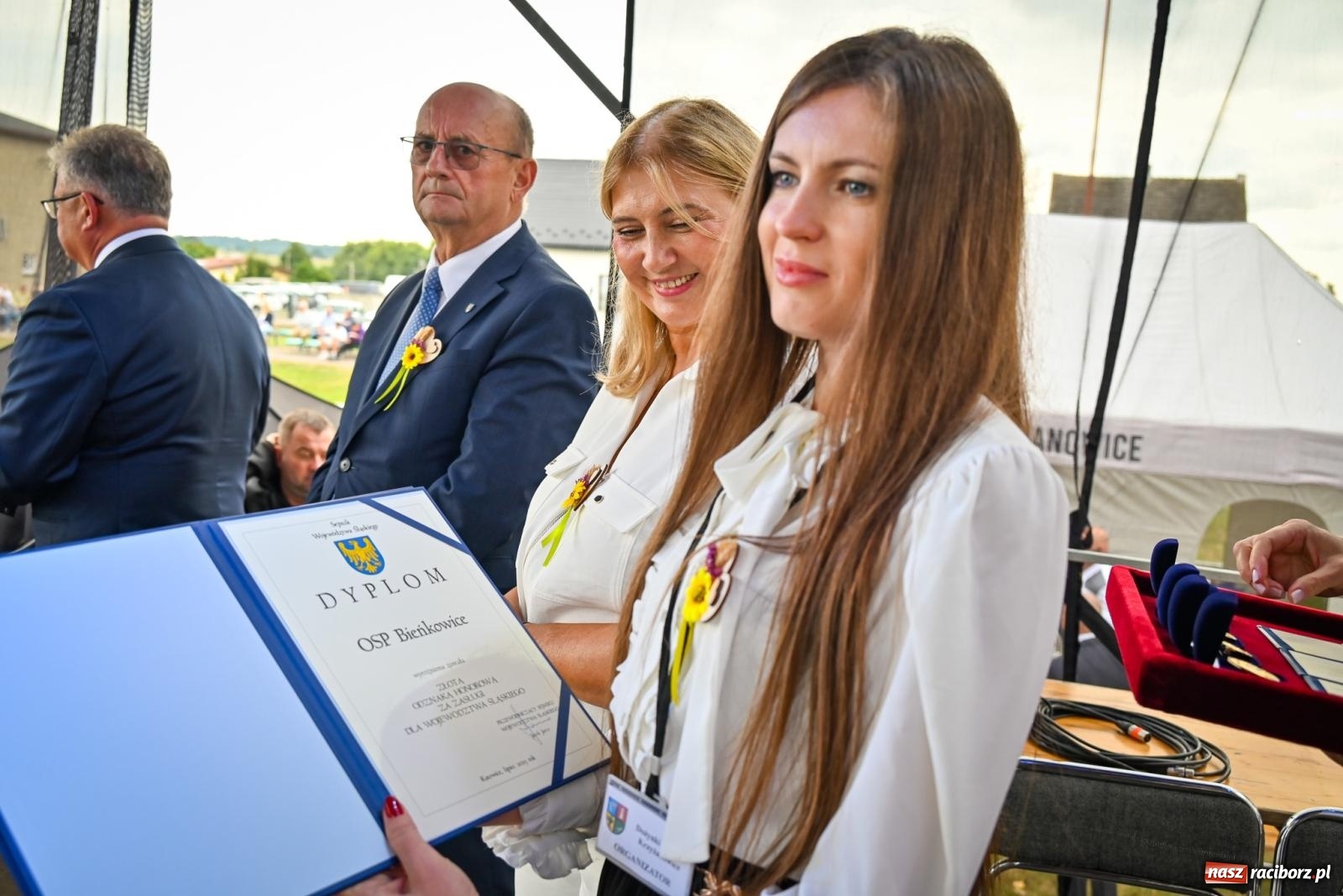 Zdjęcie w galerii na portalu naszraciborz.pl: Dożynki gminy Krzyżanowice w Owsiszczach. Imponujący korowód w międzynarodowym towarzystwie [FOTO i WIDEO] wiadomości z regionu