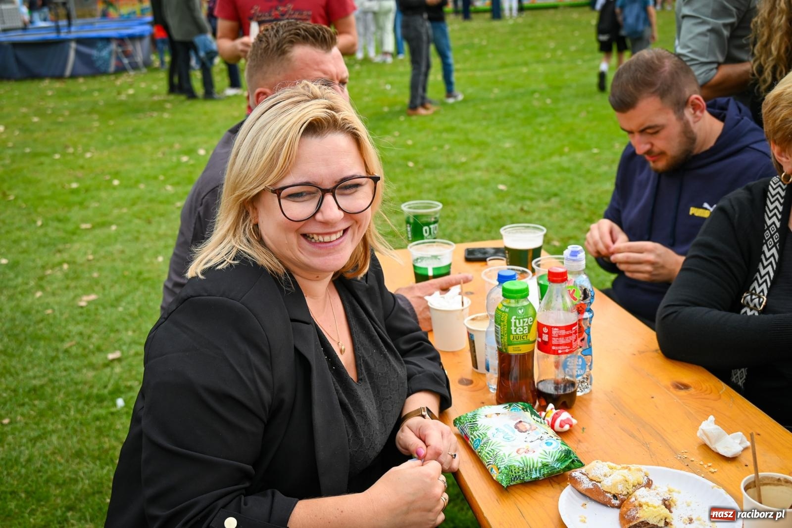 Zdjęcie w galerii na portalu naszraciborz.pl: Dożynki gminy Krzyżanowice w Owsiszczach. Imponujący korowód w międzynarodowym towarzystwie [FOTO i WIDEO] wiadomości z regionu