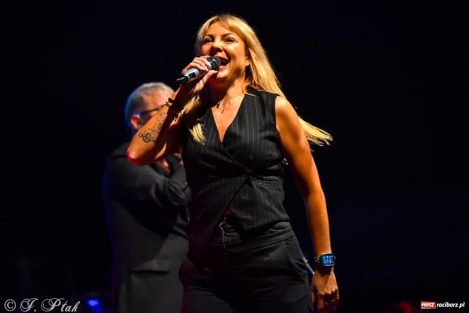 Zdjęcie w galerii na portalu naszraciborz.pl: Piękni i Młodzi na finał gminnych dożynek w Pawłowie [FOTO] wiadomości z regionu