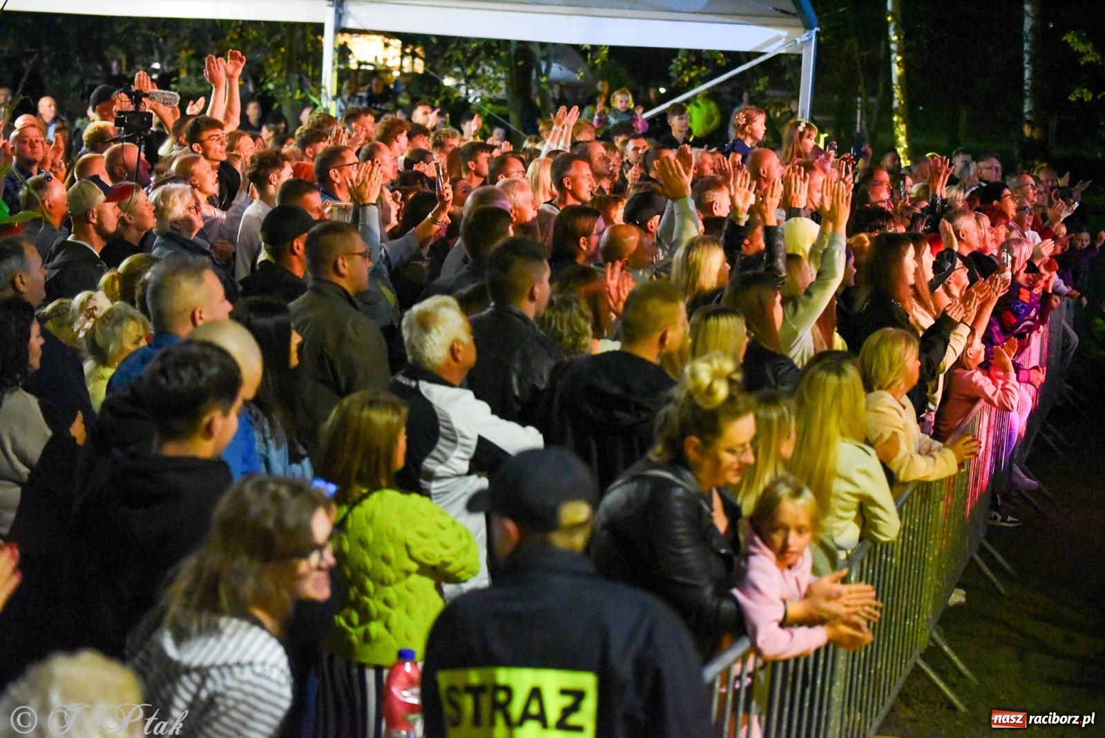 Zdjęcie w galerii na portalu naszraciborz.pl: Piękni i Młodzi na finał gminnych dożynek w Pawłowie [FOTO] wiadomości z regionu