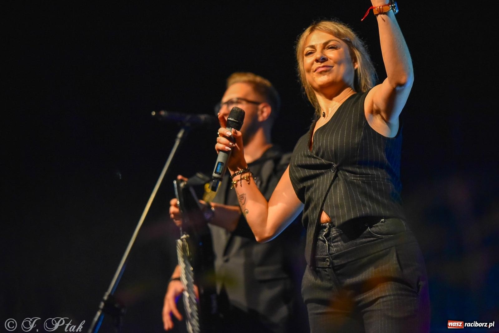 Zdjęcie w galerii na portalu naszraciborz.pl: Piękni i Młodzi na finał gminnych dożynek w Pawłowie [FOTO] wiadomości z regionu