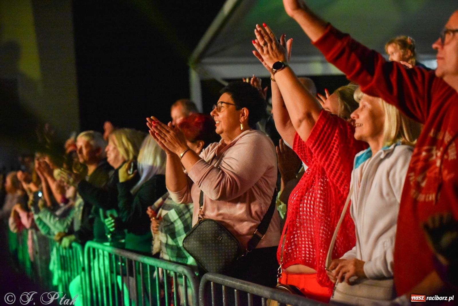 Zdjęcie w galerii na portalu naszraciborz.pl: Piękni i Młodzi na finał gminnych dożynek w Pawłowie [FOTO] wiadomości z regionu