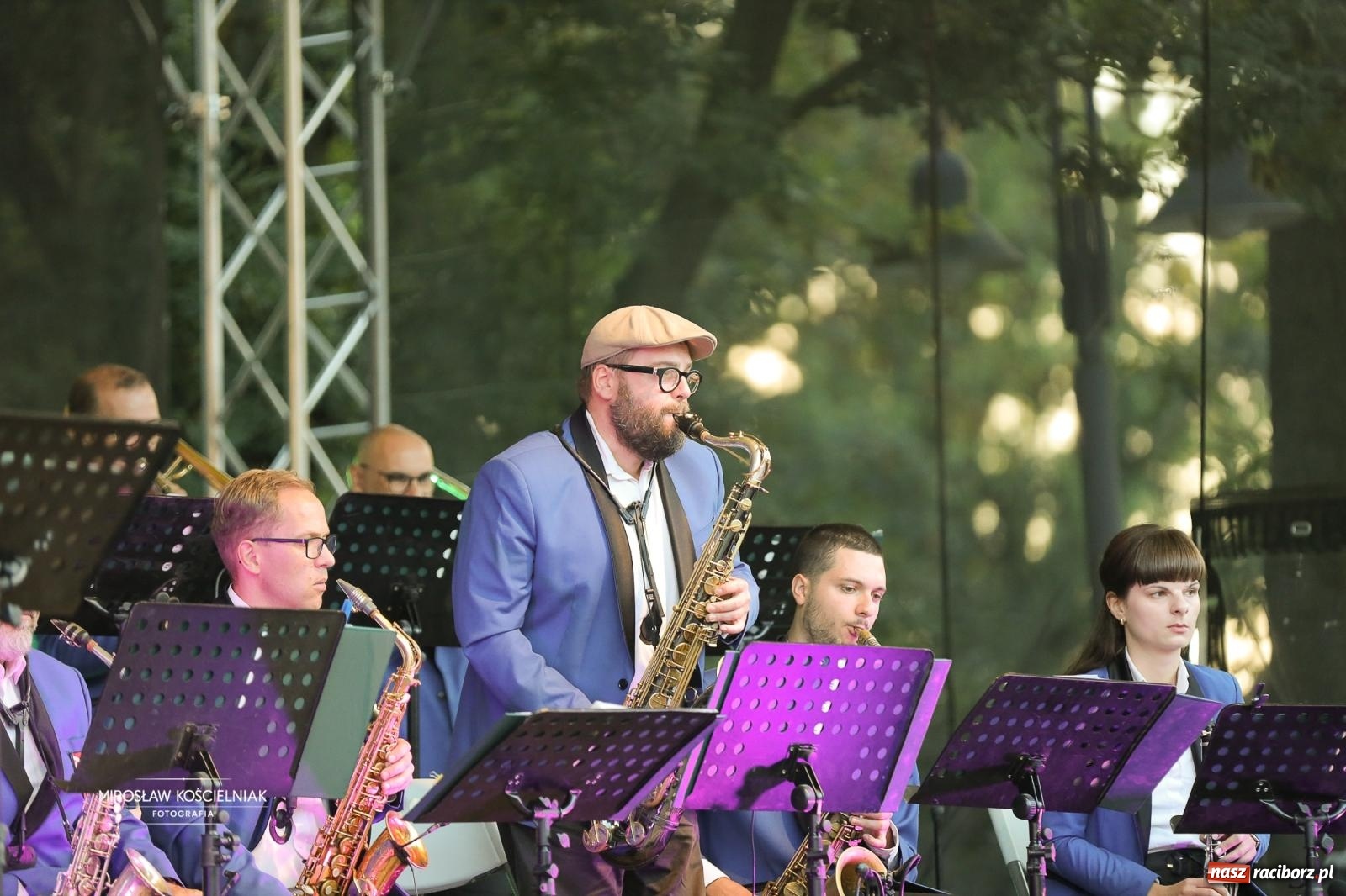 Zdjęcie w galerii na portalu naszraciborz.pl: Racibórz świętował dożynki miejskie na Zamku Piastowskim. Diiya na finał wiadomości z regionu