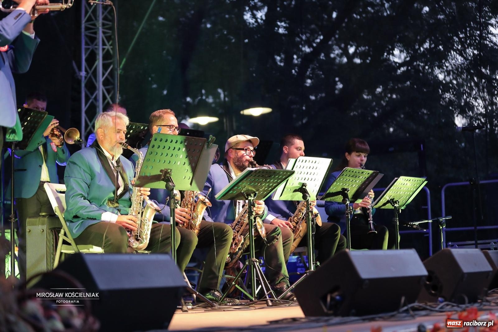 Zdjęcie w galerii na portalu naszraciborz.pl: Racibórz świętował dożynki miejskie na Zamku Piastowskim. Diiya na finał wiadomości z regionu