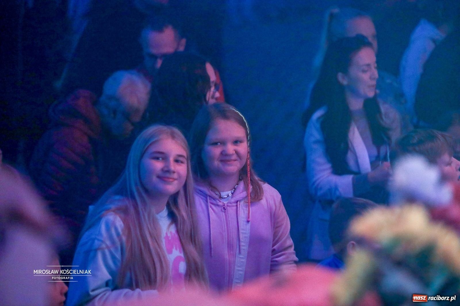 Zdjęcie w galerii na portalu naszraciborz.pl: Racibórz świętował dożynki miejskie na Zamku Piastowskim. Diiya na finał wiadomości z regionu