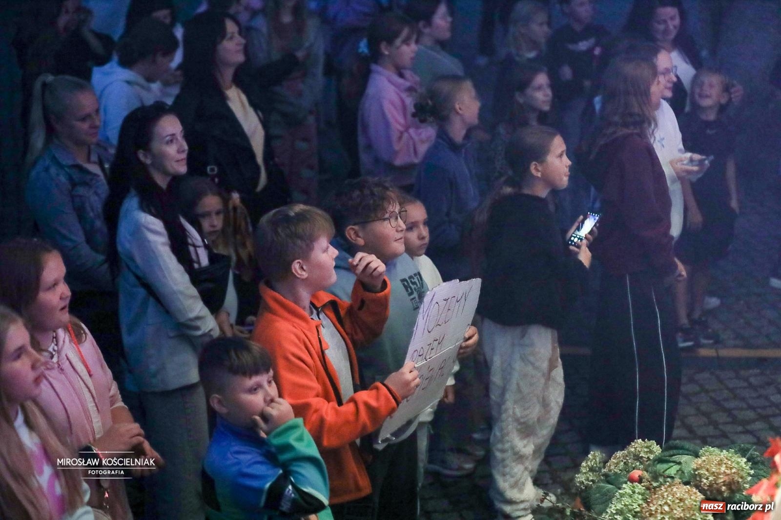 Zdjęcie w galerii na portalu naszraciborz.pl: Racibórz świętował dożynki miejskie na Zamku Piastowskim. Diiya na finał wiadomości z regionu