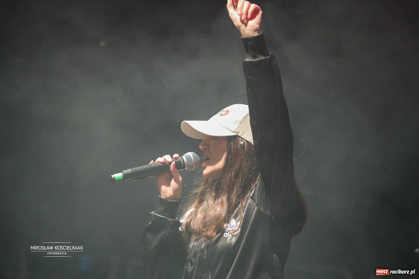 Zdjęcie w galerii na portalu naszraciborz.pl: Racibórz świętował dożynki miejskie na Zamku Piastowskim. Diiya na finał wiadomości z regionu