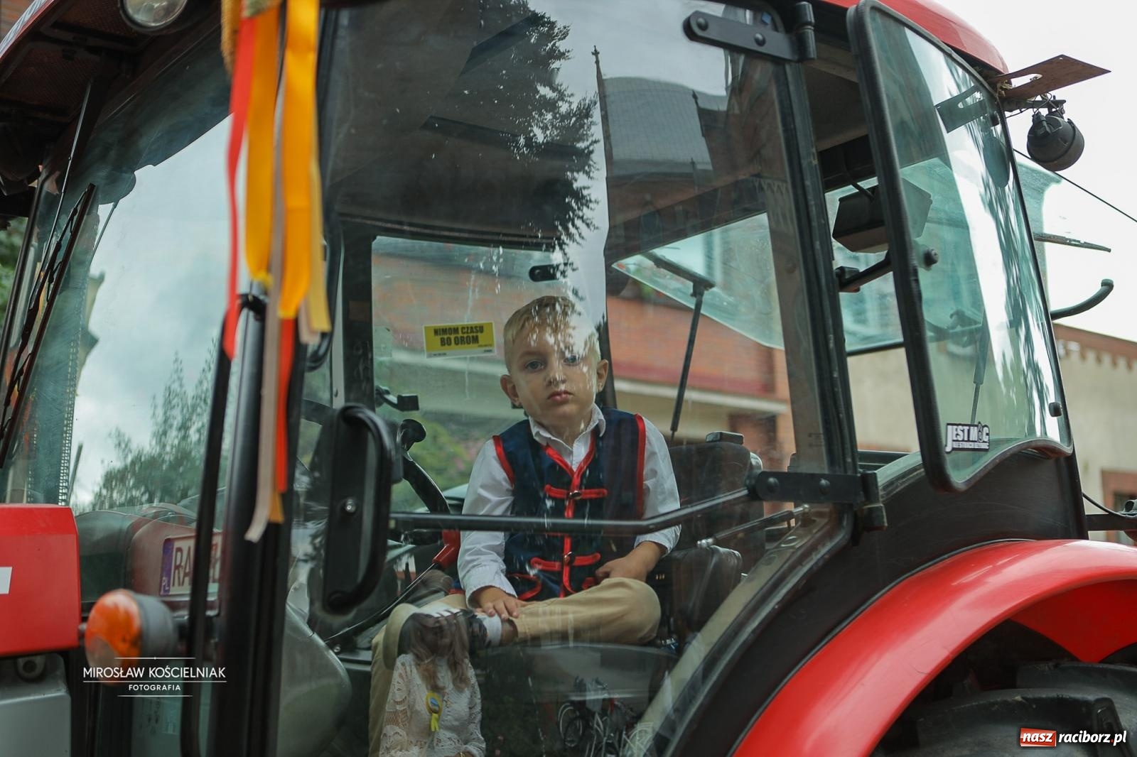 Zdjęcie w galerii na portalu naszraciborz.pl: Racibórz świętował dożynki miejskie na Zamku Piastowskim. Diiya na finał wiadomości z regionu