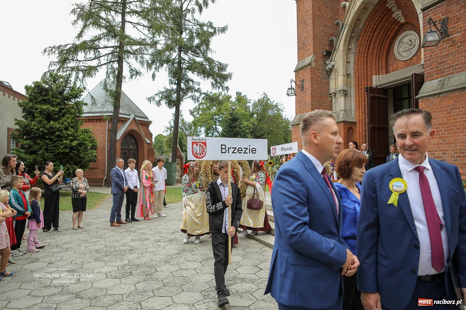Zdjęcie w galerii na portalu naszraciborz.pl: Racibórz świętował dożynki miejskie na Zamku Piastowskim. Diiya na finał wiadomości z regionu