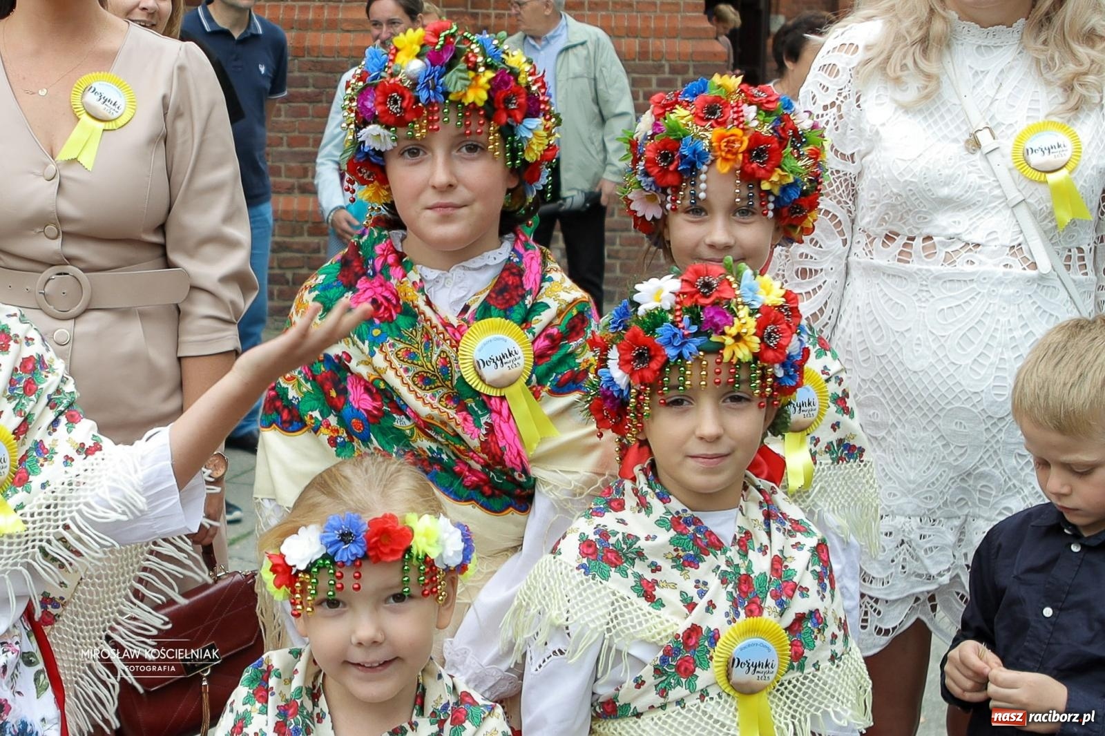 Zdjęcie w galerii na portalu naszraciborz.pl: Racibórz świętował dożynki miejskie na Zamku Piastowskim. Diiya na finał wiadomości z regionu