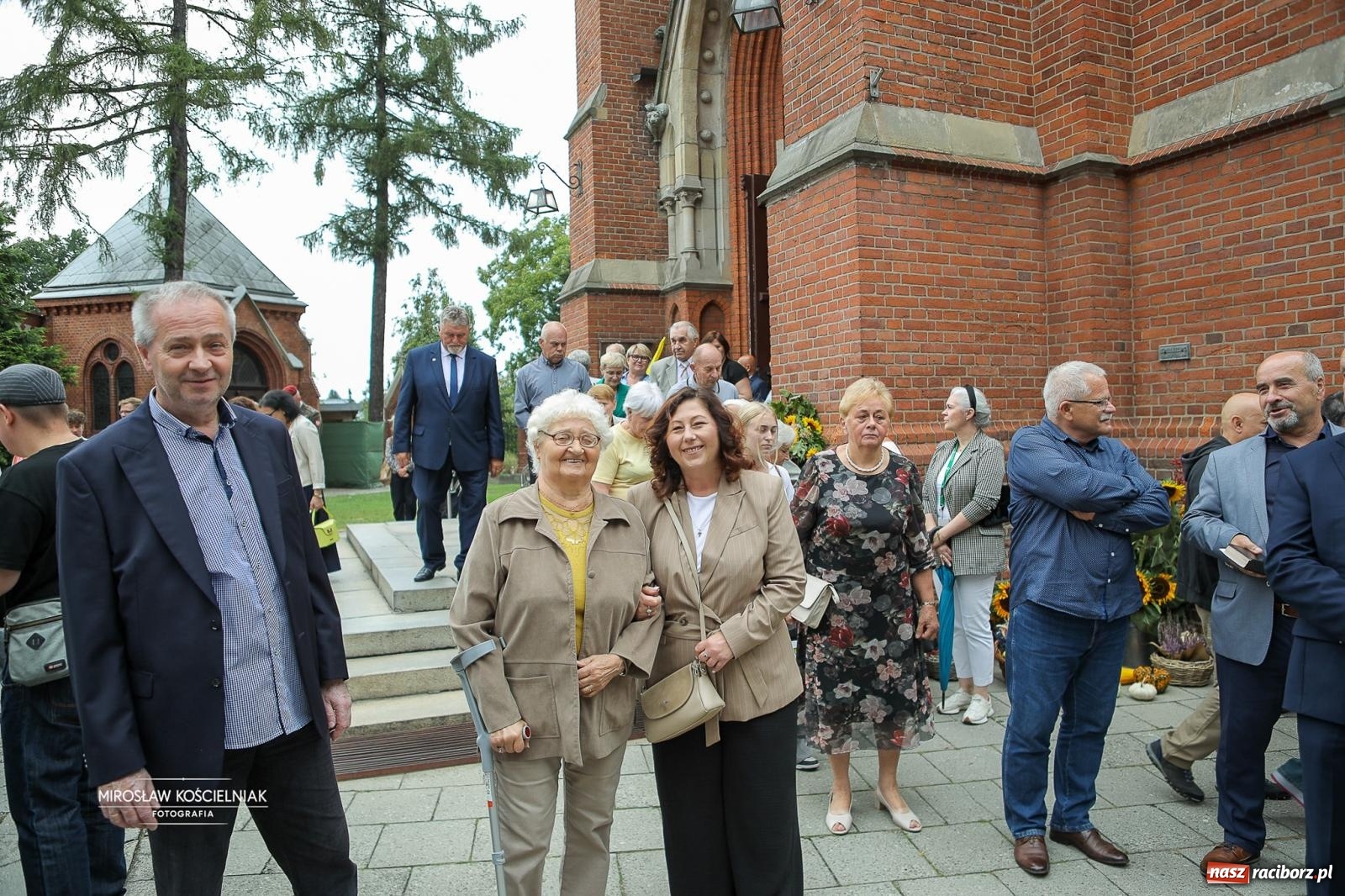Zdjęcie w galerii na portalu naszraciborz.pl: Racibórz świętował dożynki miejskie na Zamku Piastowskim. Diiya na finał wiadomości z regionu