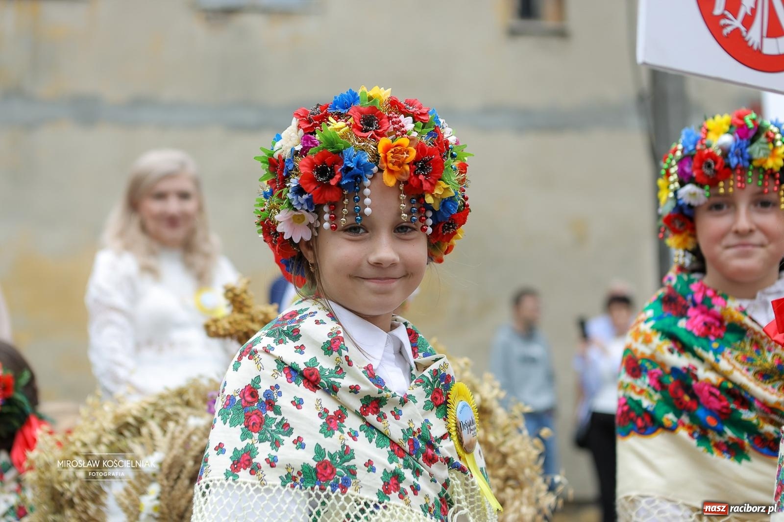 Zdjęcie w galerii na portalu naszraciborz.pl: Racibórz świętował dożynki miejskie na Zamku Piastowskim. Diiya na finał wiadomości z regionu