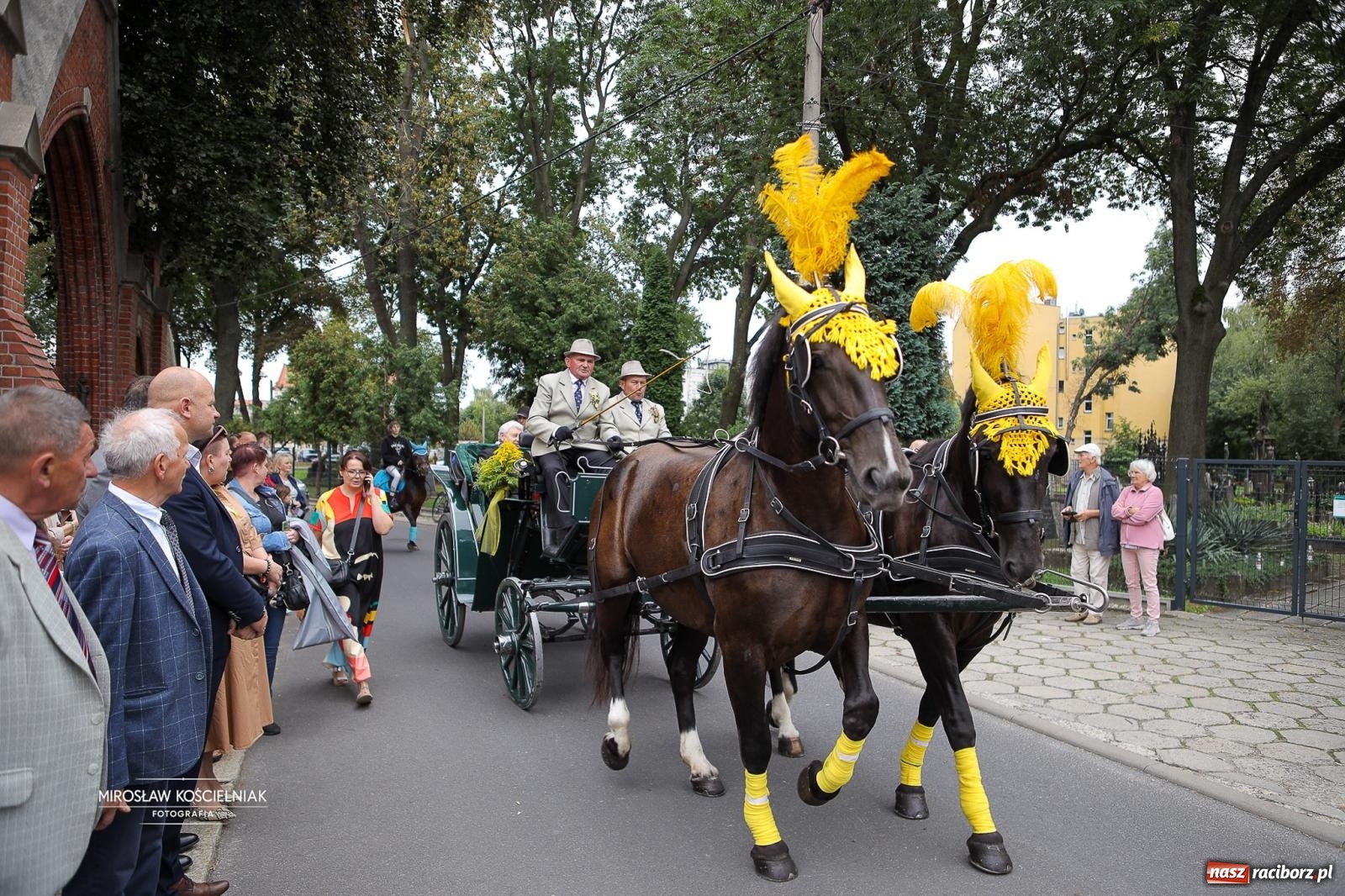 Zdjęcie w galerii na portalu naszraciborz.pl: Racibórz świętował dożynki miejskie na Zamku Piastowskim. Diiya na finał wiadomości z regionu