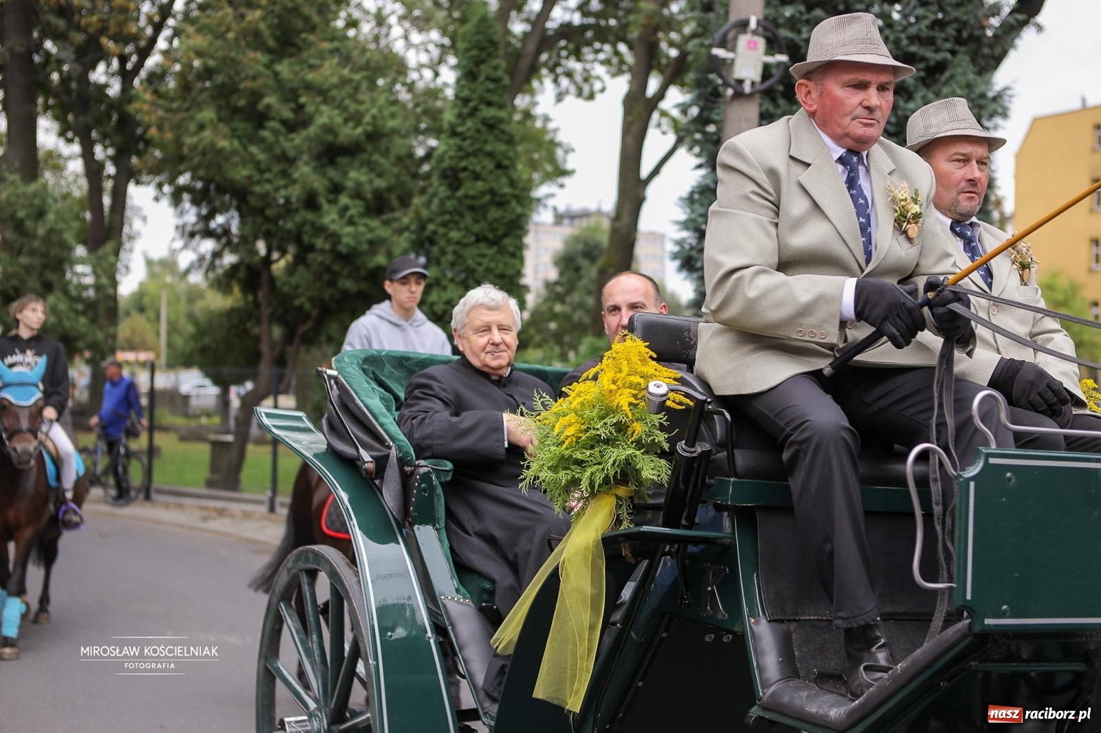 Zdjęcie w galerii na portalu naszraciborz.pl: Racibórz świętował dożynki miejskie na Zamku Piastowskim. Diiya na finał wiadomości z regionu
