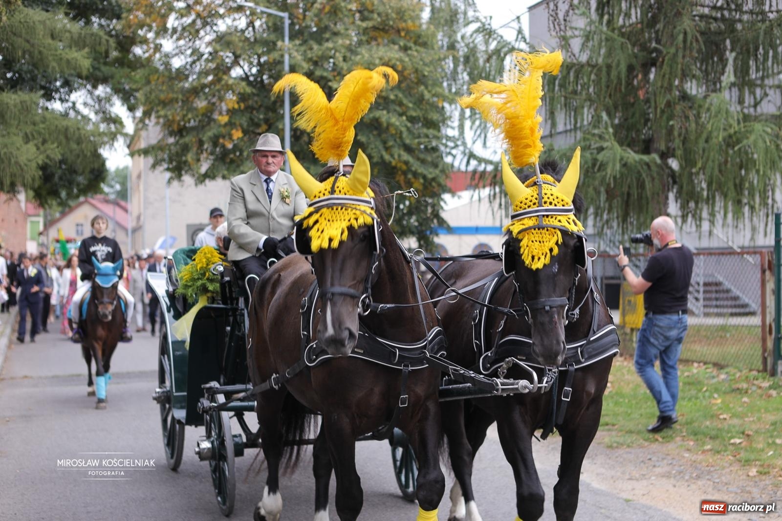 Zdjęcie w galerii na portalu naszraciborz.pl: Racibórz świętował dożynki miejskie na Zamku Piastowskim. Diiya na finał wiadomości z regionu