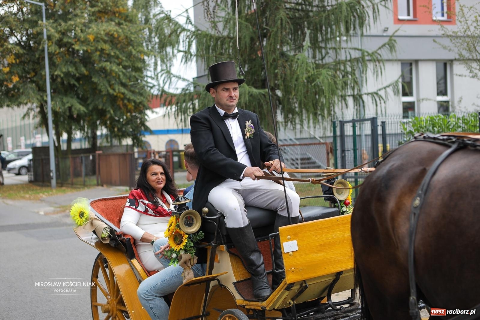 Zdjęcie w galerii na portalu naszraciborz.pl: Racibórz świętował dożynki miejskie na Zamku Piastowskim. Diiya na finał wiadomości z regionu