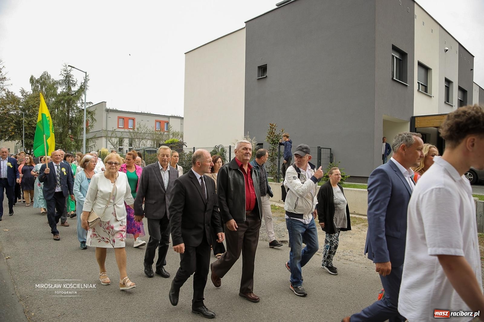 Zdjęcie w galerii na portalu naszraciborz.pl: Racibórz świętował dożynki miejskie na Zamku Piastowskim. Diiya na finał wiadomości z regionu