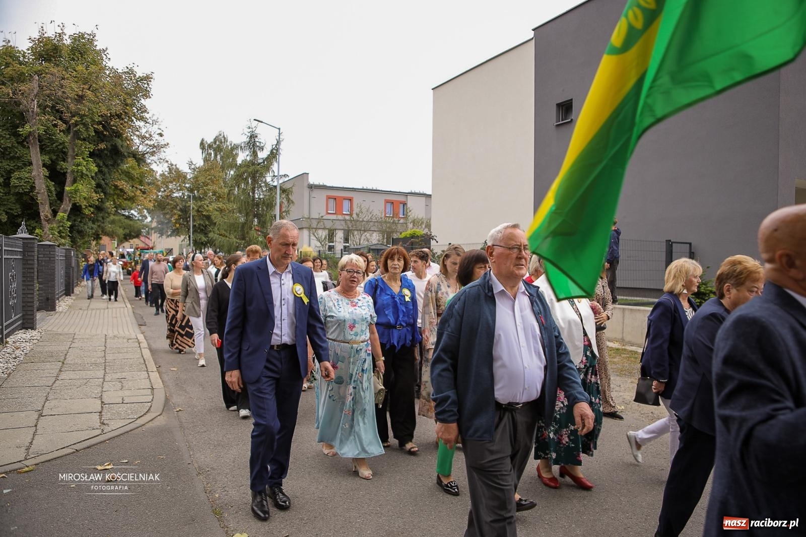 Zdjęcie w galerii na portalu naszraciborz.pl: Racibórz świętował dożynki miejskie na Zamku Piastowskim. Diiya na finał wiadomości z regionu