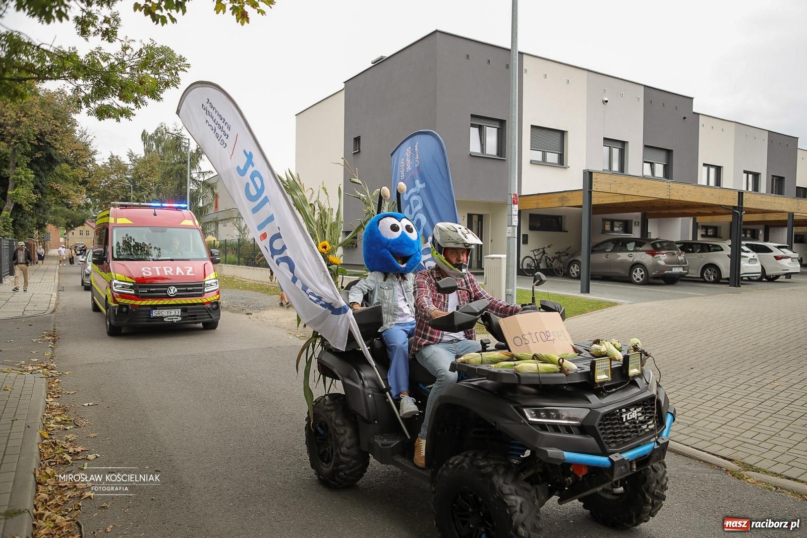 Zdjęcie w galerii na portalu naszraciborz.pl: Racibórz świętował dożynki miejskie na Zamku Piastowskim. Diiya na finał wiadomości z regionu