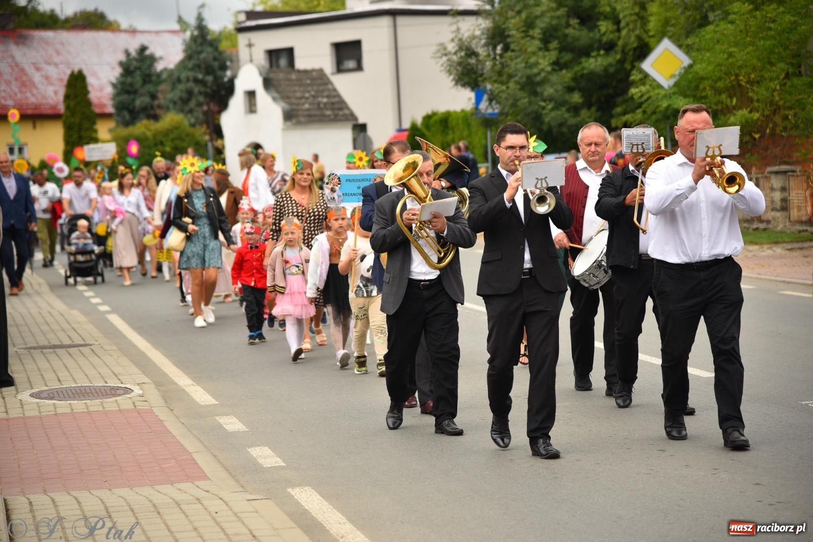 Zdjęcie w galerii na portalu naszraciborz.pl: Dożynki w Krzanowicach już za nami – zdjęcia na bis! wiadomości z regionu