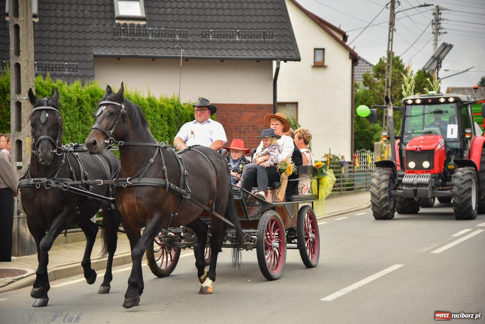 Zdjęcie w galerii na portalu naszraciborz.pl: Dożynki w Krzanowicach już za nami – zdjęcia na bis! wiadomości z regionu