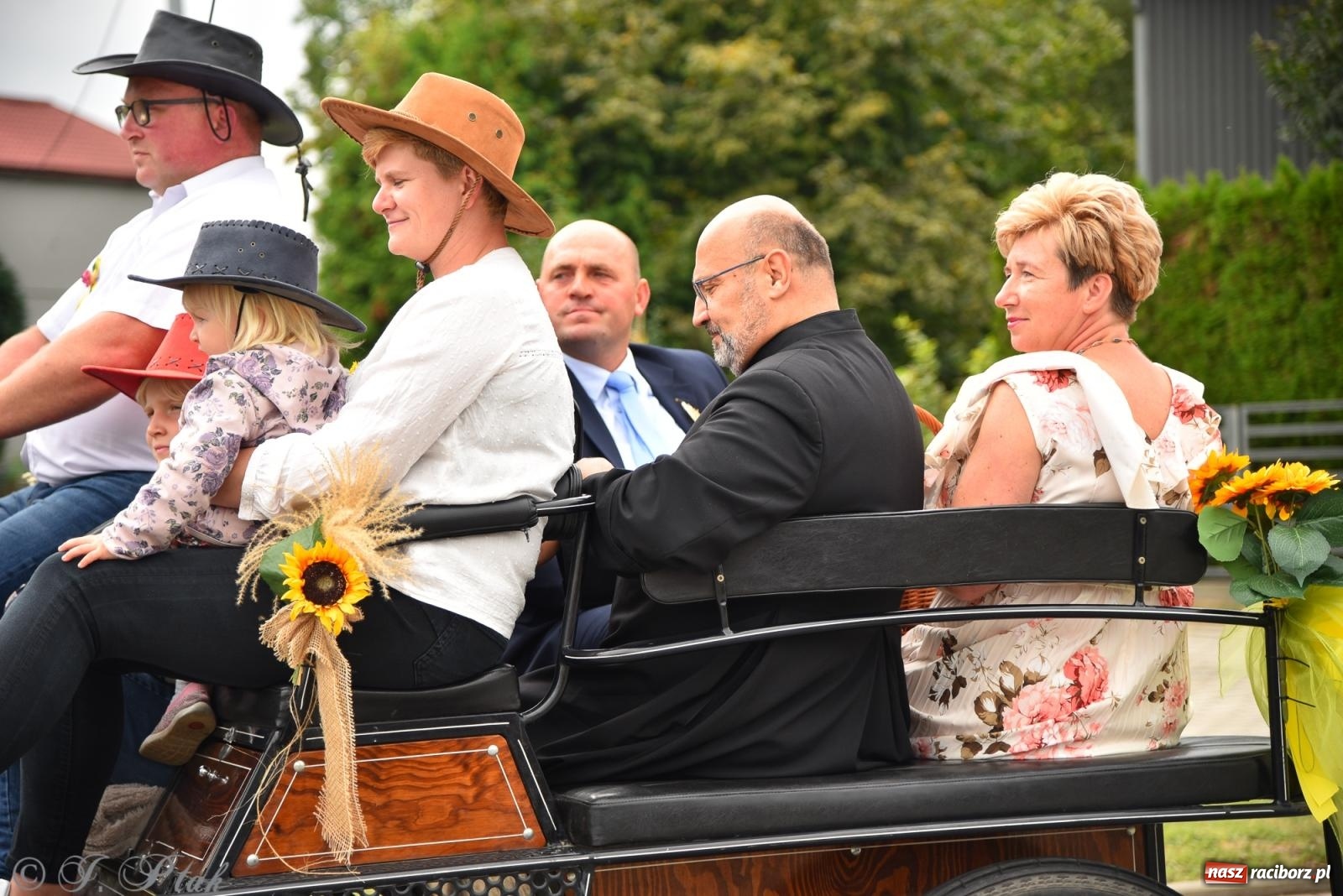Zdjęcie w galerii na portalu naszraciborz.pl: Dożynki w Krzanowicach już za nami – zdjęcia na bis! wiadomości z regionu