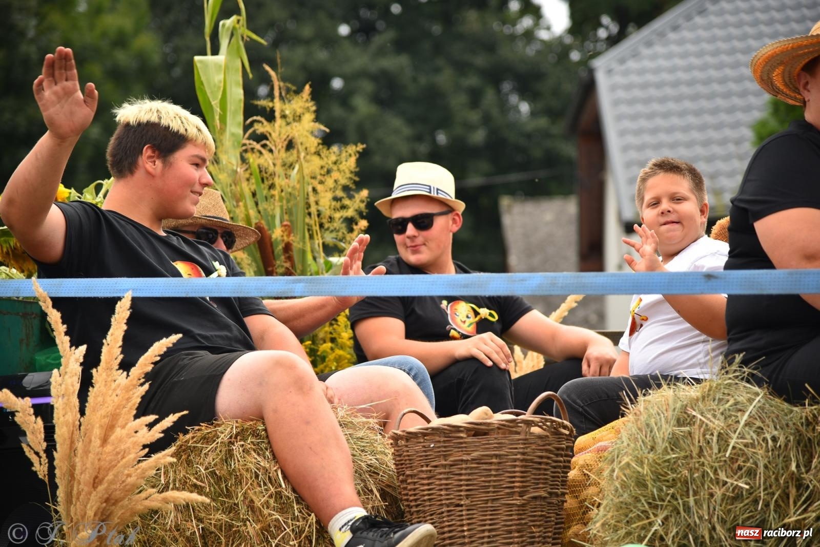Zdjęcie w galerii na portalu naszraciborz.pl: Dożynki w Krzanowicach już za nami – zdjęcia na bis! wiadomości z regionu