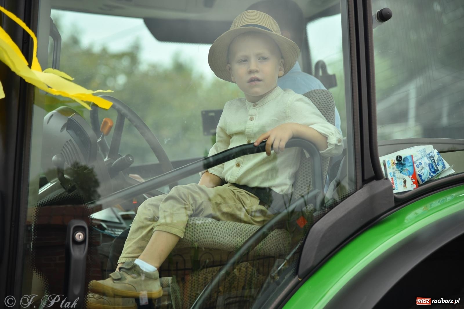 Zdjęcie w galerii na portalu naszraciborz.pl: Dożynki w Krzanowicach już za nami – zdjęcia na bis! wiadomości z regionu