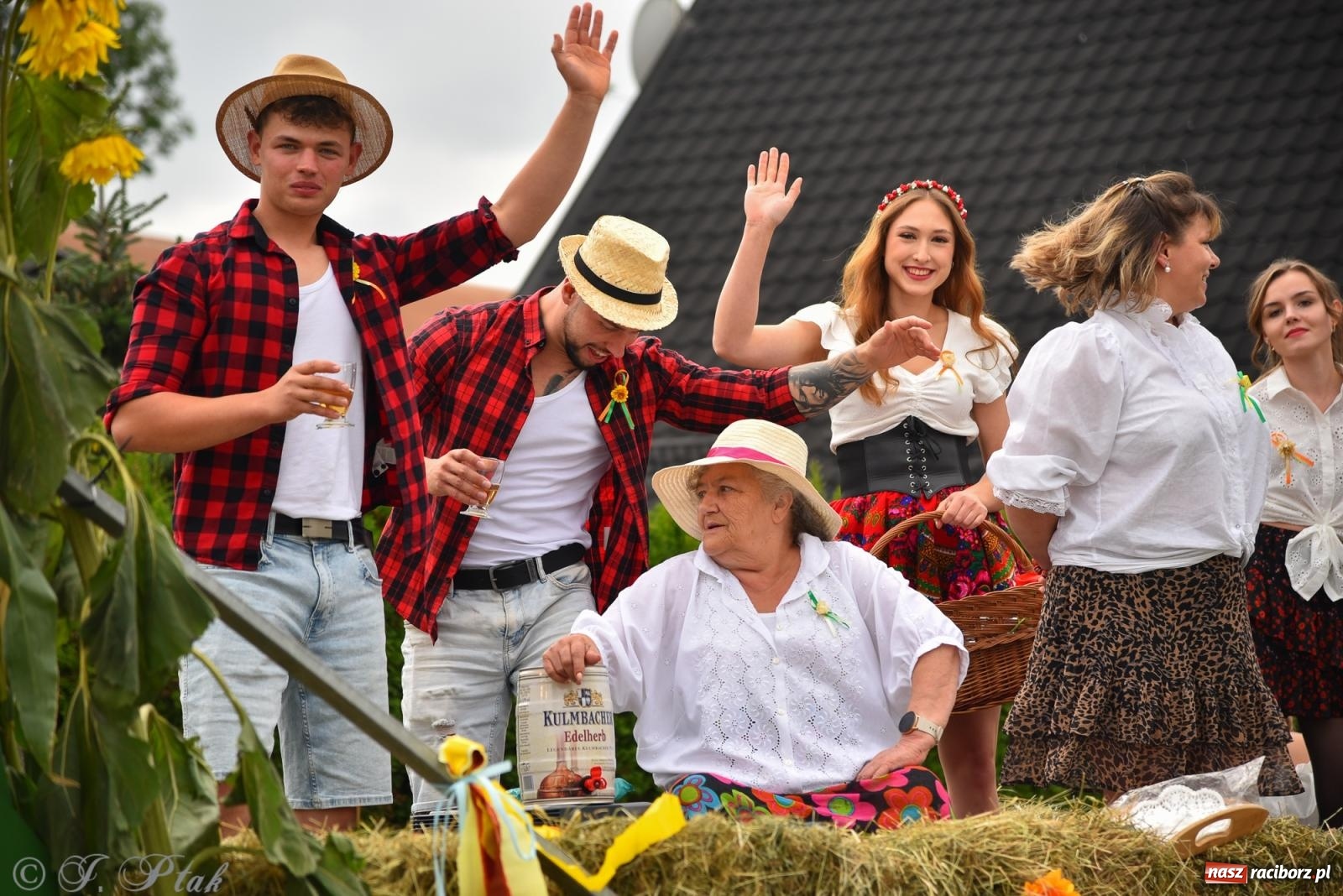 Zdjęcie w galerii na portalu naszraciborz.pl: Dożynki w Krzanowicach już za nami – zdjęcia na bis! wiadomości z regionu