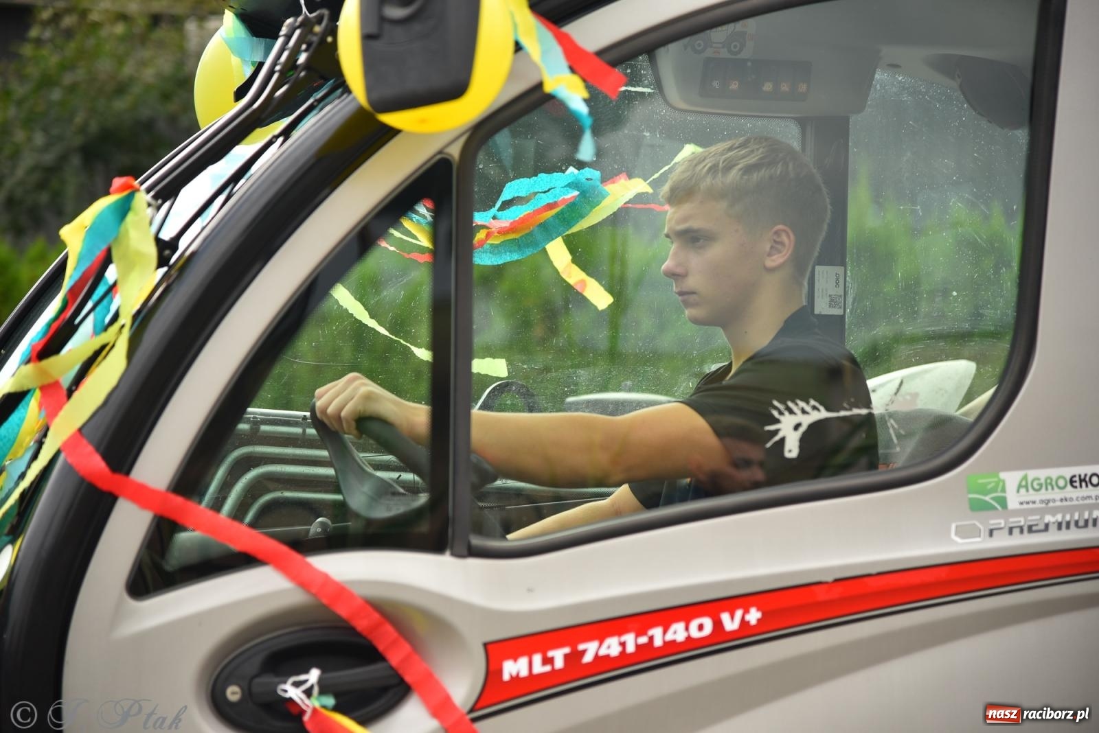 Zdjęcie w galerii na portalu naszraciborz.pl: Dożynki w Krzanowicach już za nami – zdjęcia na bis! wiadomości z regionu