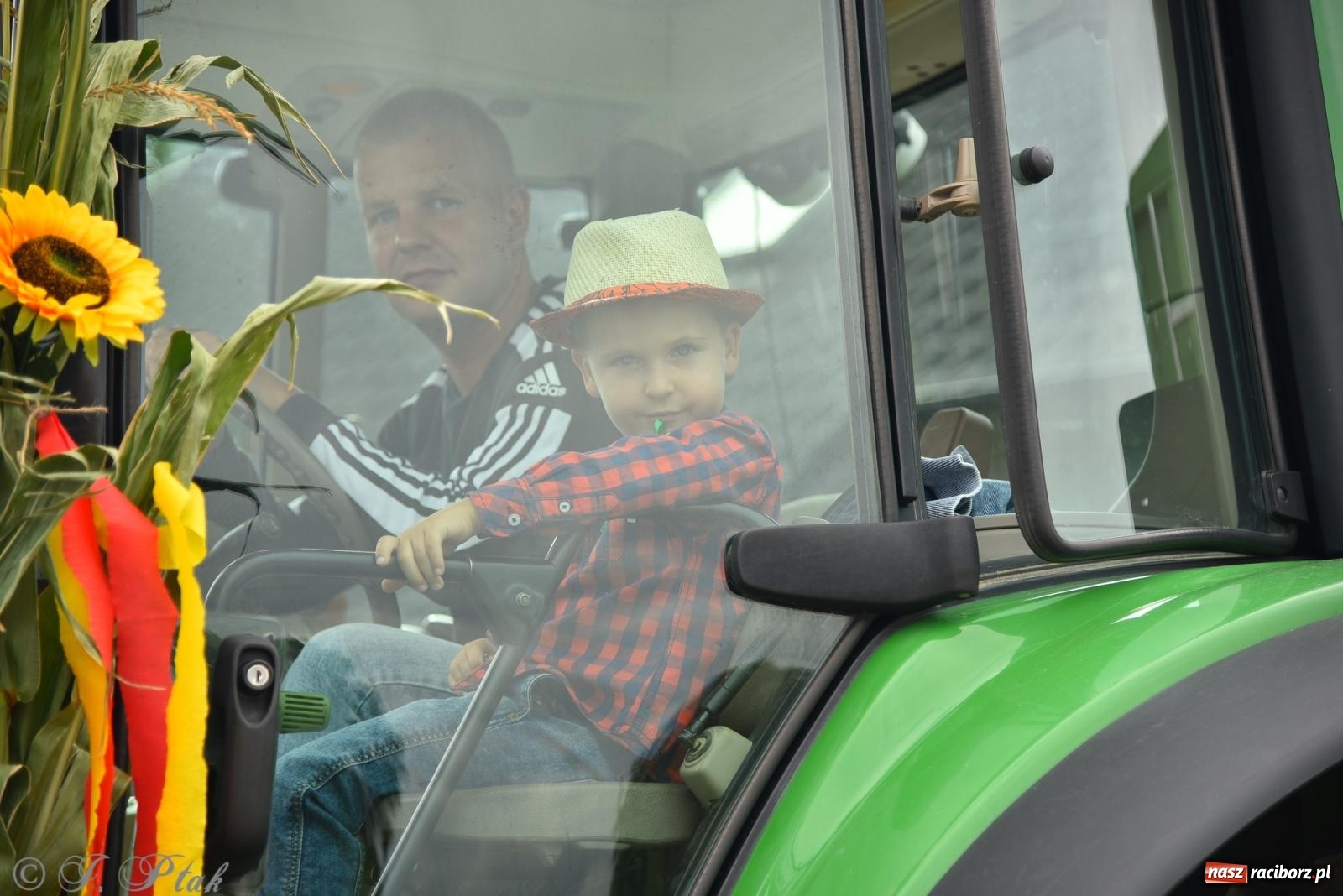 Zdjęcie w galerii na portalu naszraciborz.pl: Dożynki w Krzanowicach już za nami – zdjęcia na bis! wiadomości z regionu