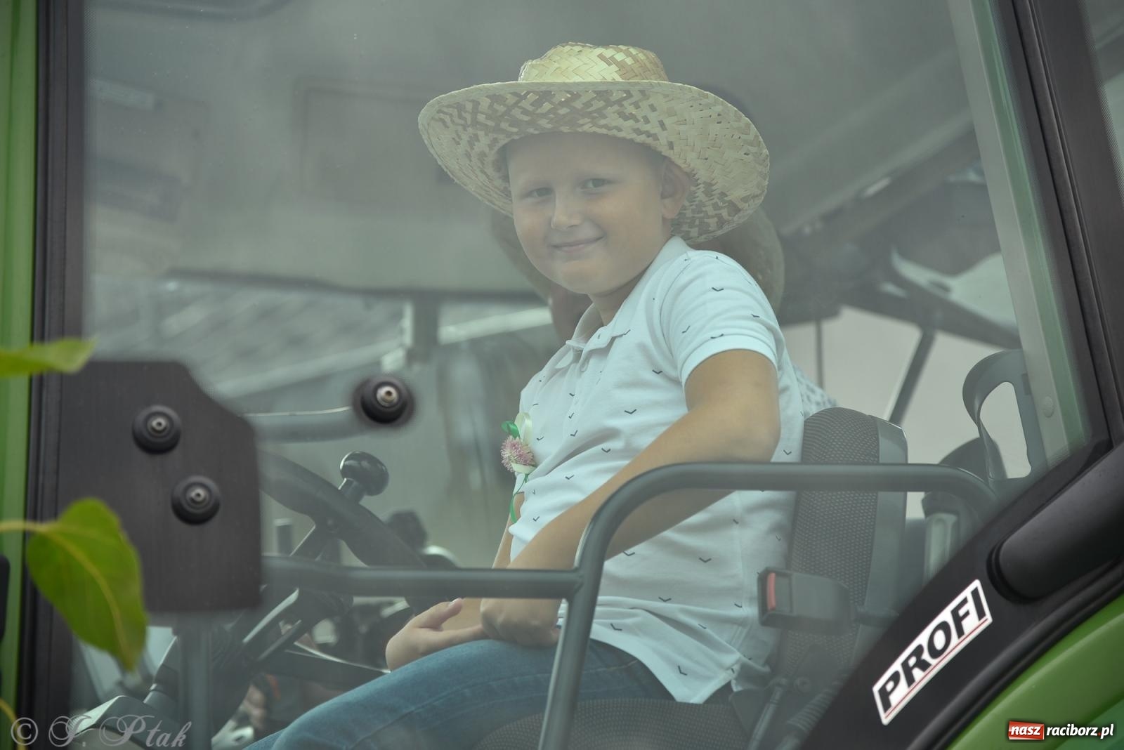 Zdjęcie w galerii na portalu naszraciborz.pl: Dożynki w Krzanowicach już za nami – zdjęcia na bis! wiadomości z regionu