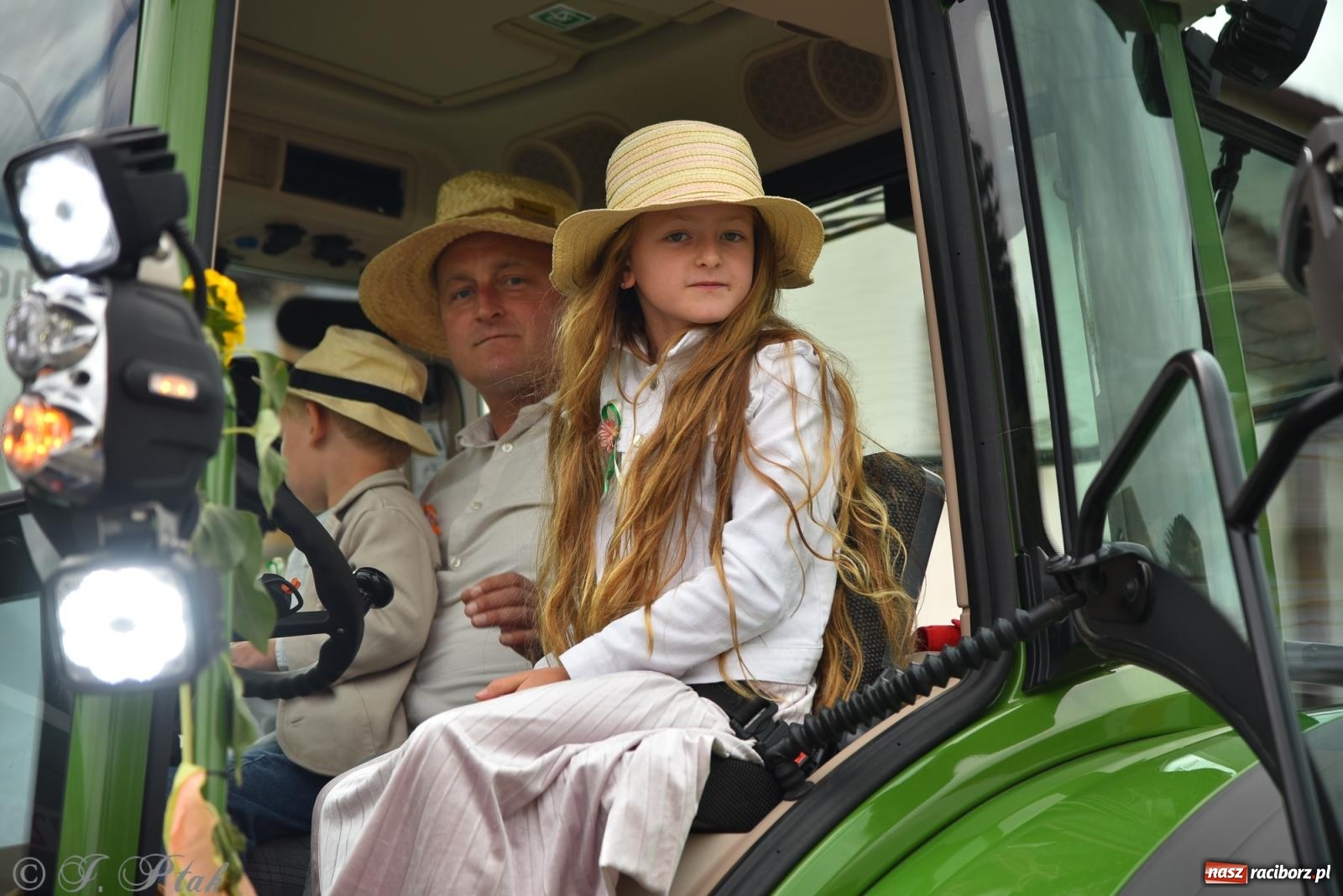 Zdjęcie w galerii na portalu naszraciborz.pl: Dożynki w Krzanowicach już za nami – zdjęcia na bis! wiadomości z regionu