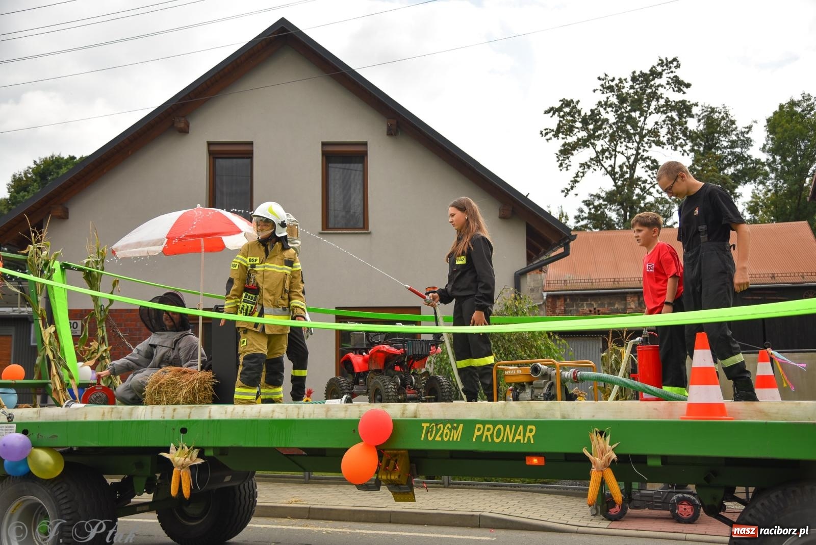 Zdjęcie w galerii na portalu naszraciborz.pl: Dożynki w Krzanowicach już za nami – zdjęcia na bis! wiadomości z regionu