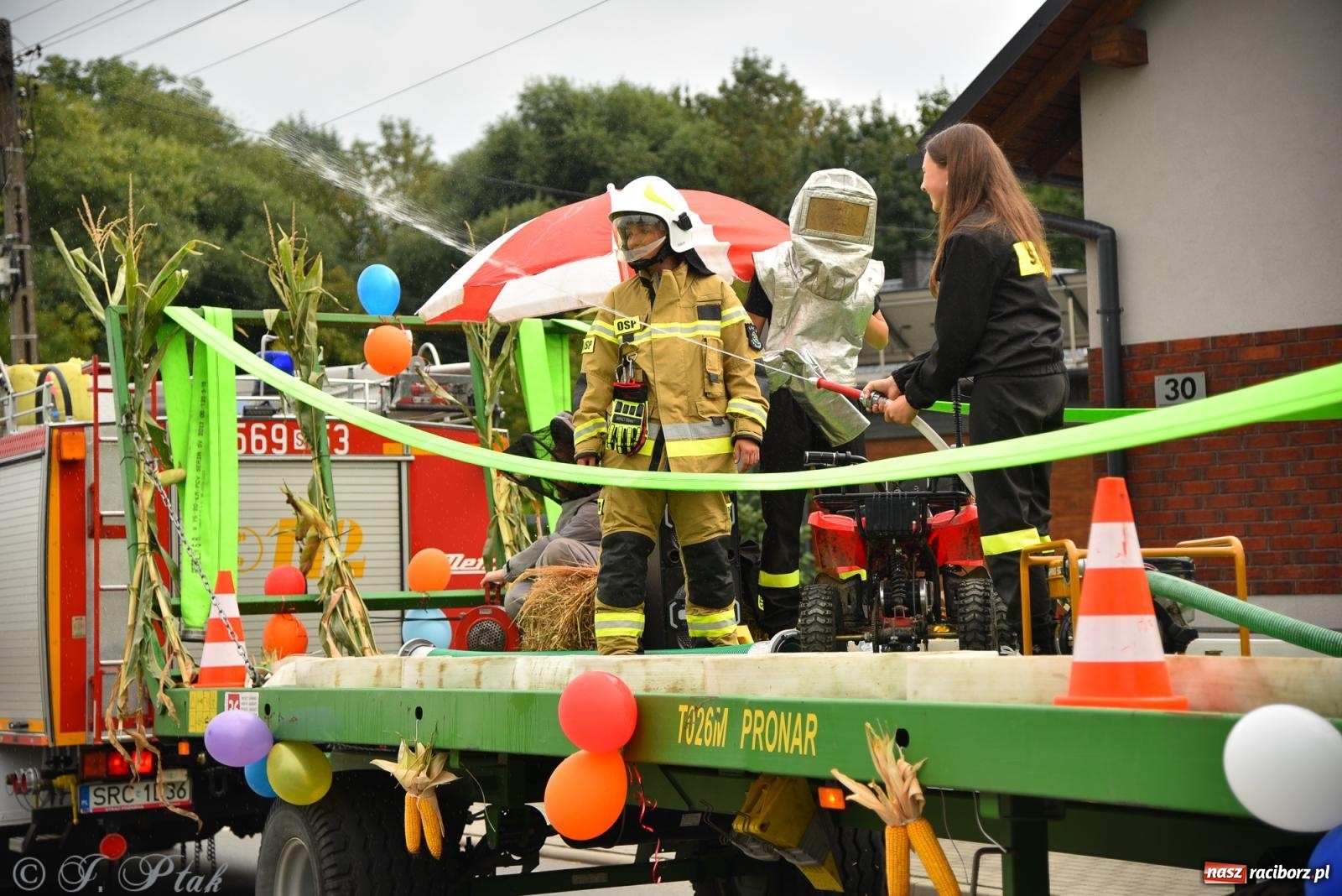 Zdjęcie w galerii na portalu naszraciborz.pl: Dożynki w Krzanowicach już za nami – zdjęcia na bis! wiadomości z regionu