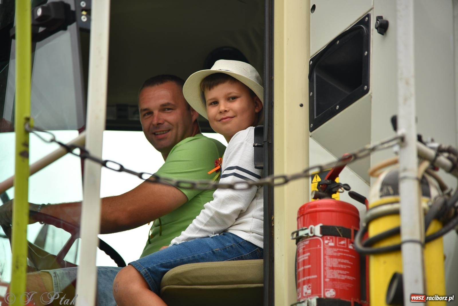 Zdjęcie w galerii na portalu naszraciborz.pl: Dożynki w Krzanowicach już za nami – zdjęcia na bis! wiadomości z regionu