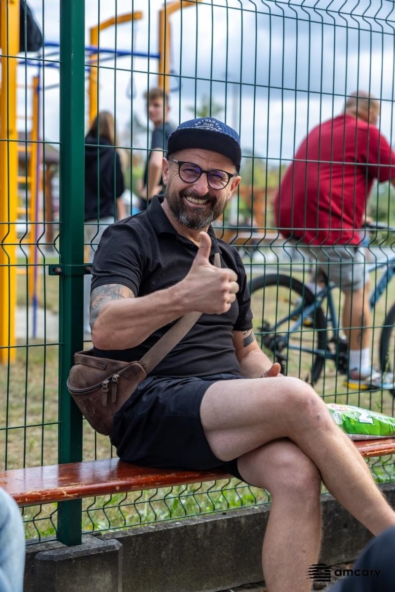 Zdjęcie w galerii na portalu naszraciborz.pl: Zlot motoryzacyjny w Kuźni Raciborskiej – zdjęcia z wydarzenia wiadomości z regionu