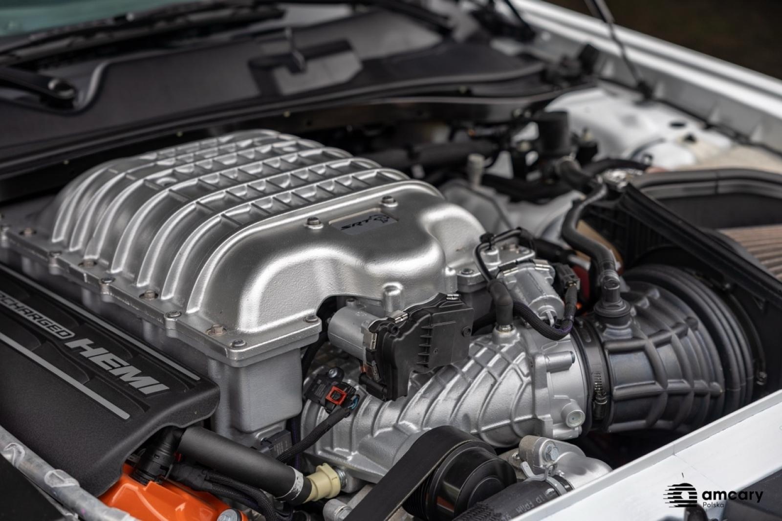 Zdjęcie w galerii na portalu naszraciborz.pl: Zlot motoryzacyjny w Kuźni Raciborskiej – zdjęcia z wydarzenia wiadomości z regionu