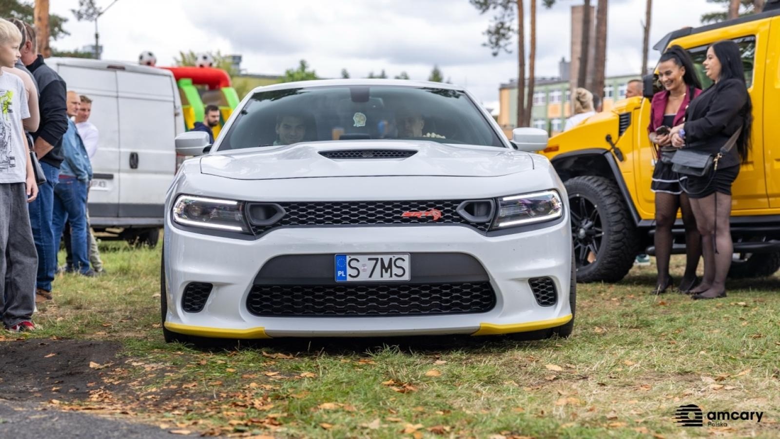 Zdjęcie w galerii na portalu naszraciborz.pl: Zlot motoryzacyjny w Kuźni Raciborskiej – zdjęcia z wydarzenia wiadomości z regionu