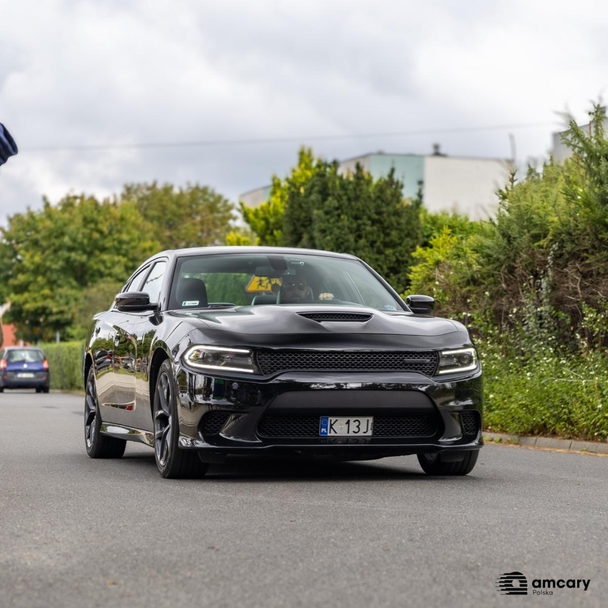 Zdjęcie w galerii na portalu naszraciborz.pl: Zlot motoryzacyjny w Kuźni Raciborskiej – zdjęcia z wydarzenia wiadomości z regionu