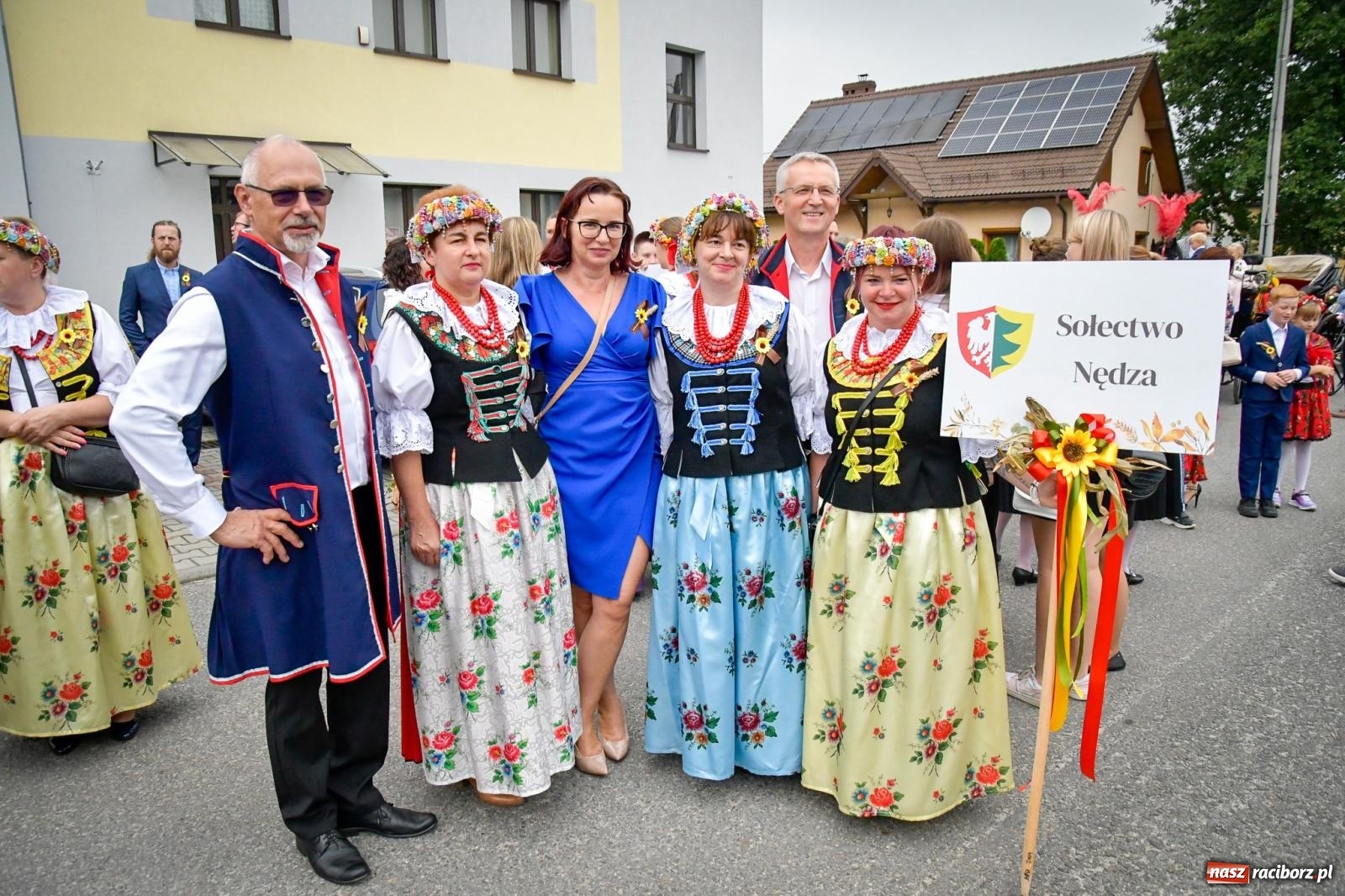 Zdjęcie w galerii na portalu naszraciborz.pl: Dożynki w Nędzy – święto plonów z muzyką i tańcem na bis! wiadomości z regionu
